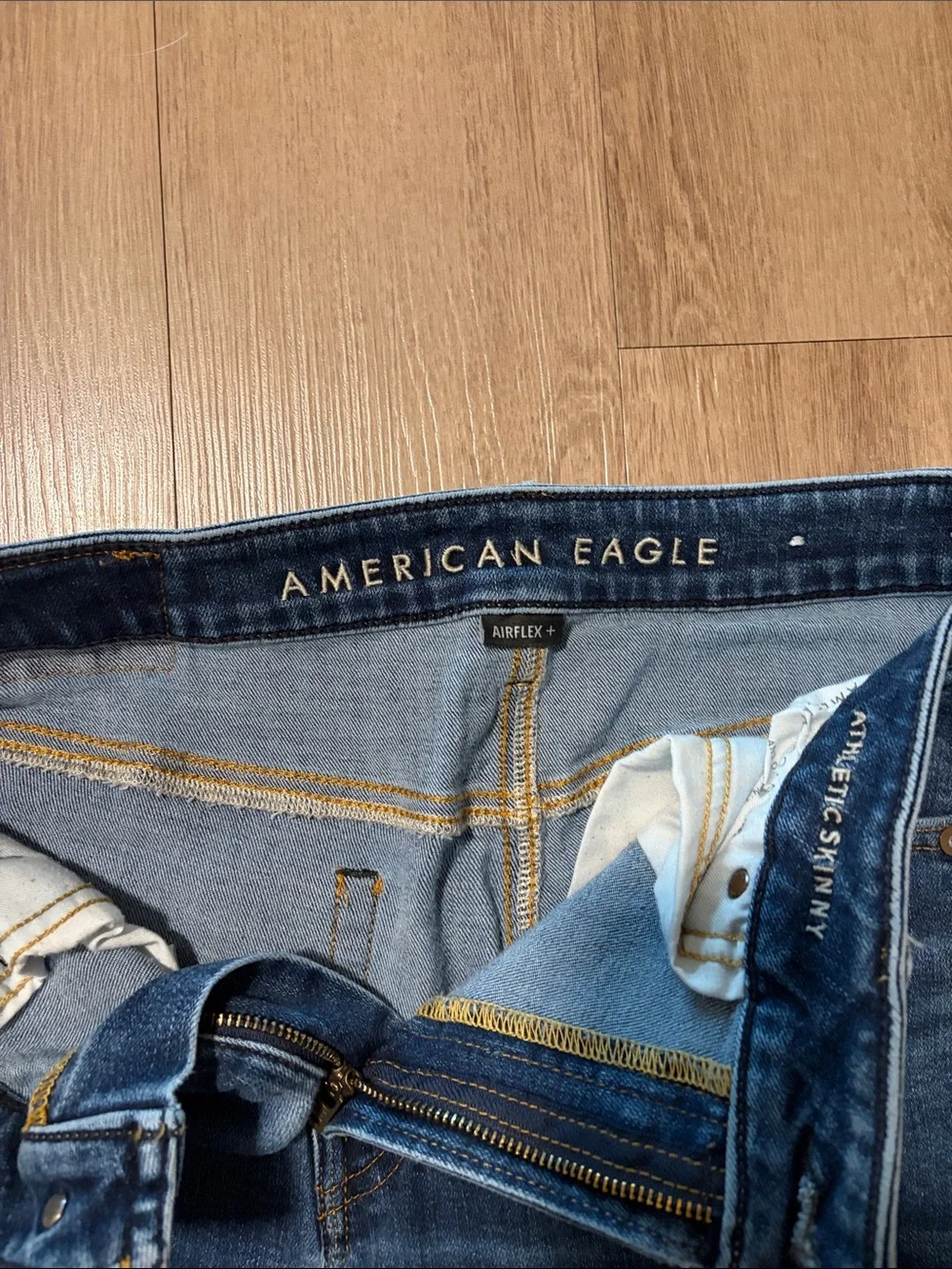 Men's American Eagle Slim Fit Jeans in Dark Blue